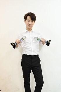 蒋敦豪现场吃瓜,一场意外的美食奇遇