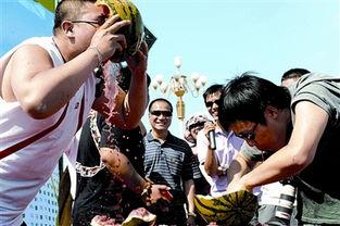 吃瓜跳舞比赛,欢乐竞技，舞动夏日激情